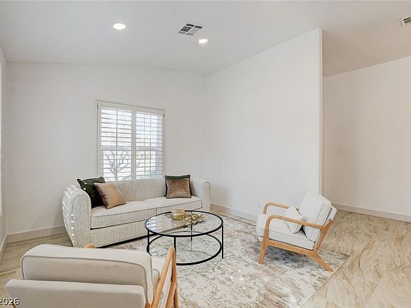 5th image of 7351 Woodstone Ct
