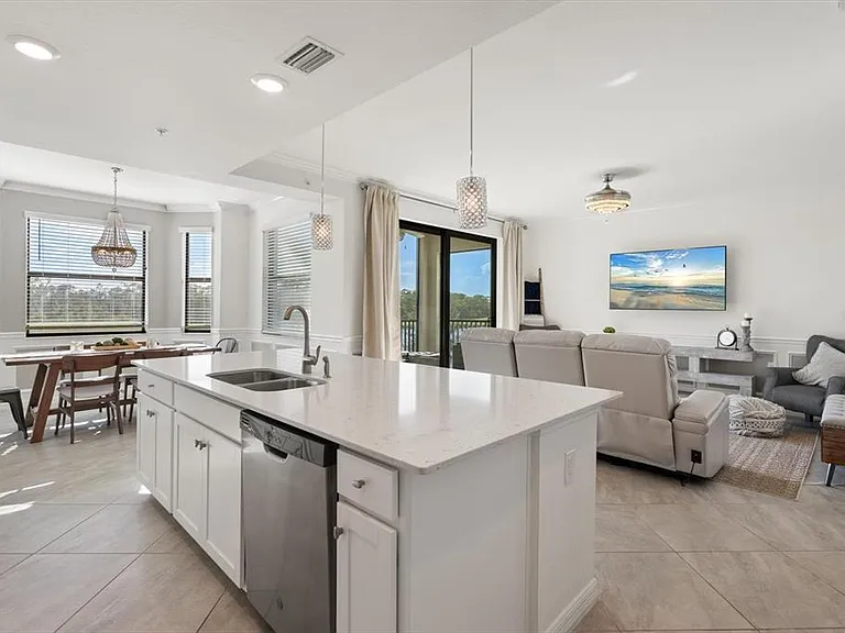 17704 Gawthrop Dr #207 — Photo 9