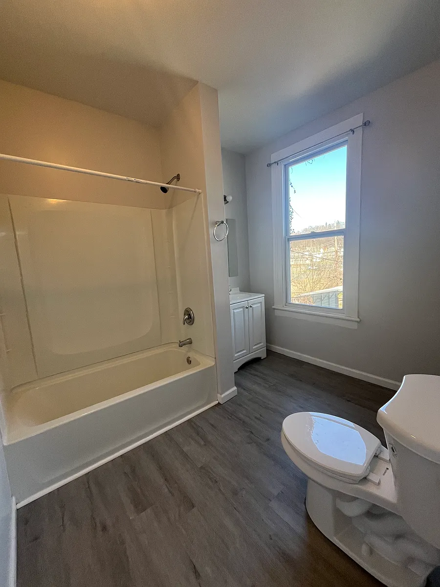 Bathroom - 264 4th Ave #2