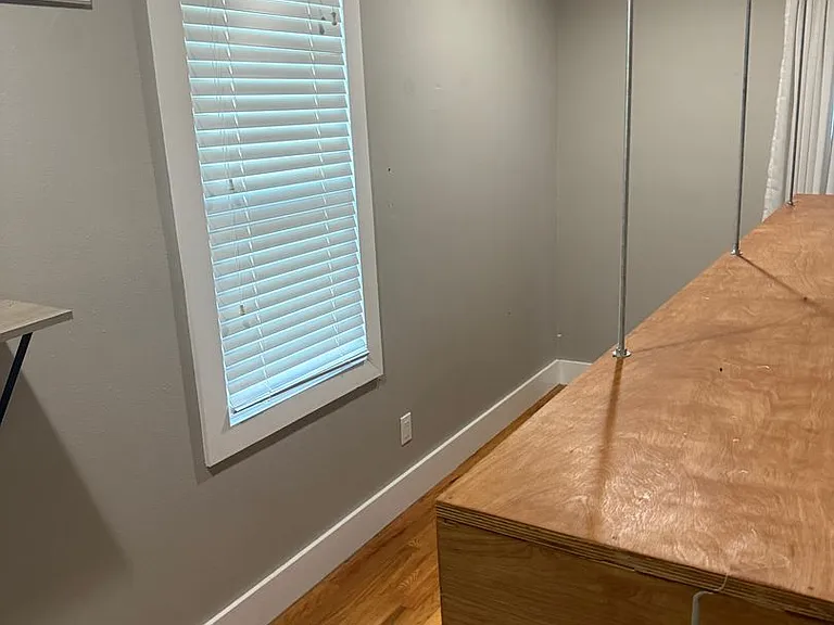 1215 Westlawn Dr — Photo 11