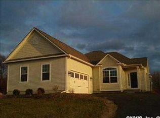 22 S Village Dr, Cazenovia, NY 13035
