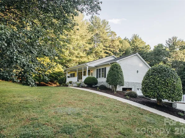 768 Deep Woods Dr, Marion, NC 28752