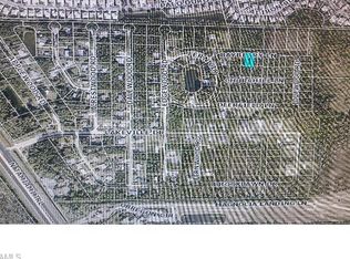2308 Bayberry Ln, North Fort Myers, FL 33917