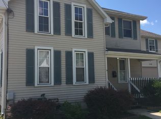 516 Edward St, Sycamore, IL 60178