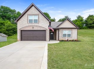 469 Golf Club Ln, Springfield, TN 37172