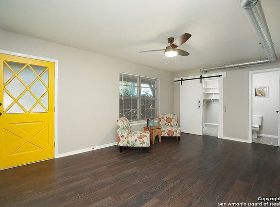 5th image of 1119 Mount Serolod Dr