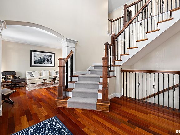 4th image of 919 S Copperpoint Dr