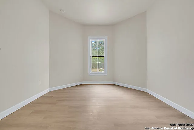 530 E Carson St — Photo 12