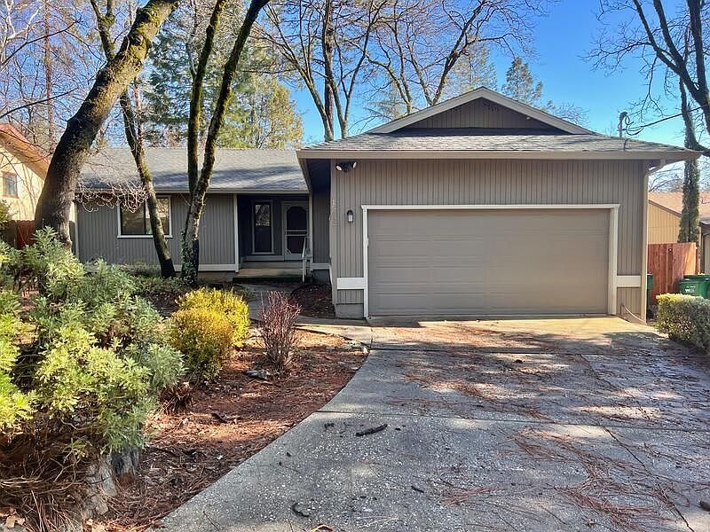 1st image of 15925 Thiel Way