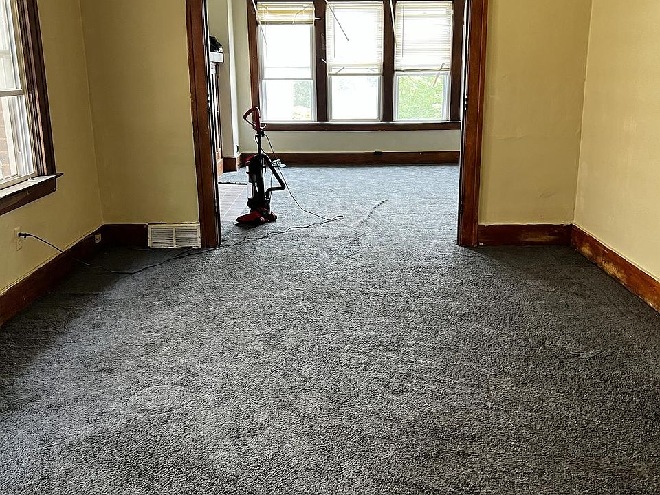 1st image of 5090 Maplewood Ave