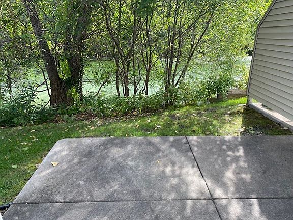 5th image of 5268 Greenwood Dr