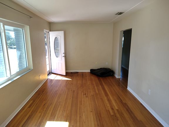 5th image of 7181 49th Ave N