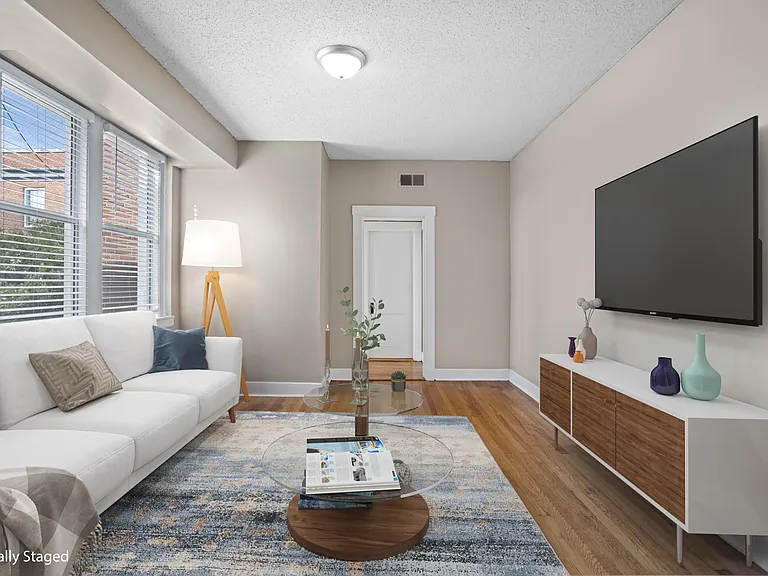 City View Apartments — Photo 3