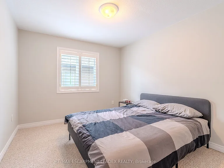 441 Stonehenge Dr #8 — Photo 22