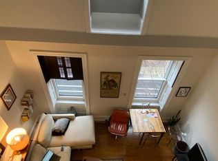 2127 Spruce St FLOOR 3, Philadelphia, PA 19103