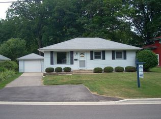 434 Falcon Cir, Monona, WI 53716