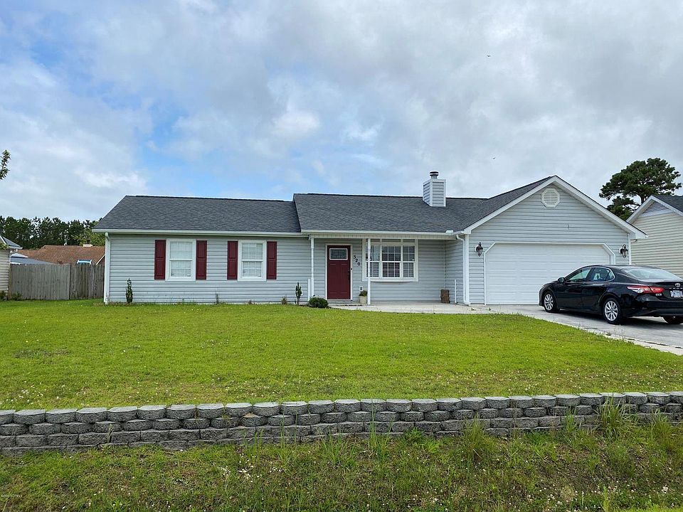 2nd image of 320 Foxridge Ln