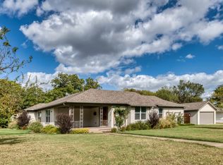 3809 Trail Lake Dr, Fort Worth, TX 76109