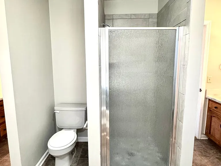 205 Oak Bluff Dr — Photo 31