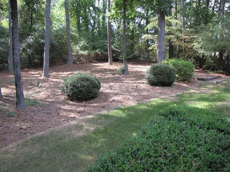 1295 Seven Springs Cir — Photo 5