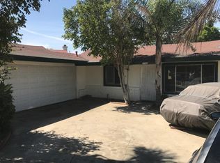 9796 Oleander Ave, Fontana, CA 92335