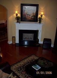 2nd image of 4303 Maximillian Cir