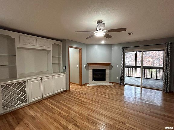 5th image of 3810 Creek Hill Dr