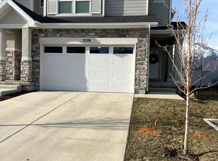 2526 W Townhouse Dr, Mapleton, UT 84664