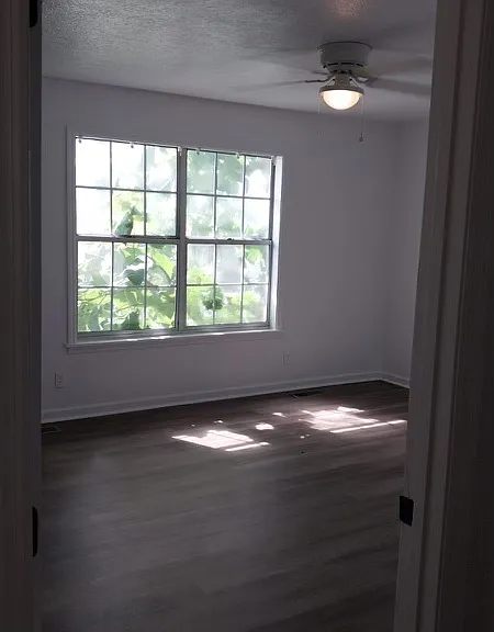 323 Bailey Rd #10 — Photo 7