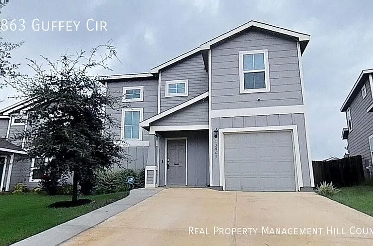 13863 Guffey Cir — Photo 1