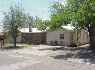 806 W Avenue B, Alpine, TX 79830