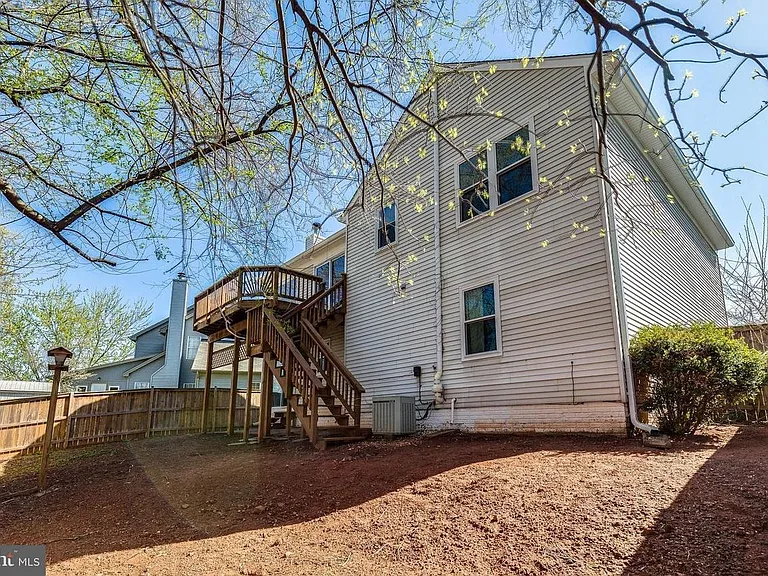 10276 Racquet Cir — Photo 5