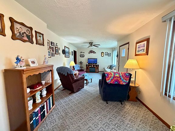 5th image of 1139 Davidson Street
