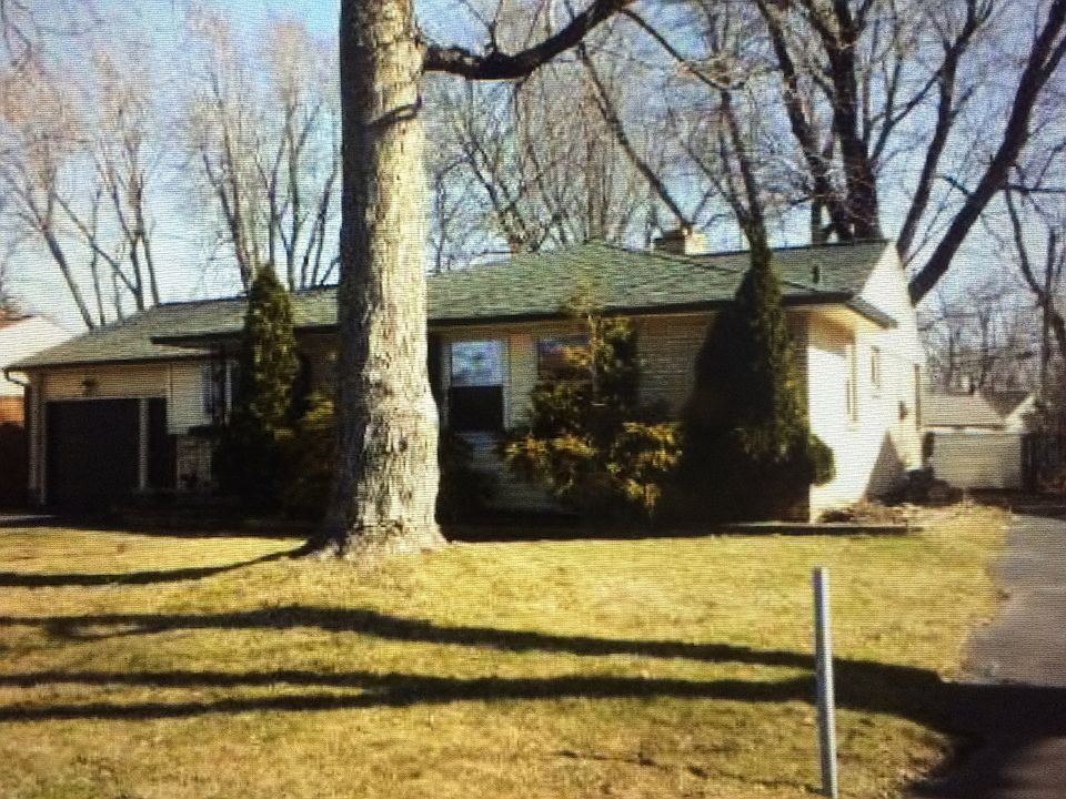 1st image of 313 Smallwood Dr