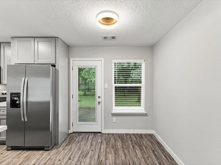 28922 Red River Loop — Photo 7