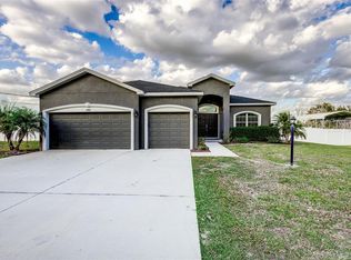 1922 Berry Rd, Plant City, FL 33567