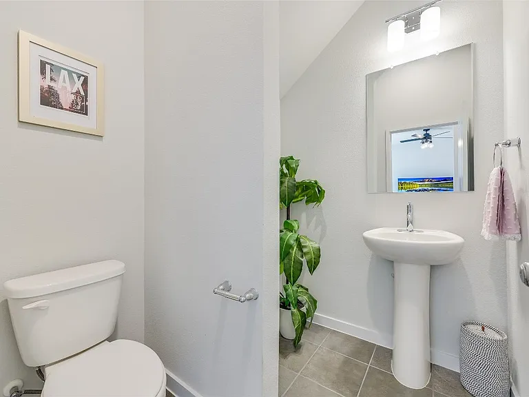 15109 Casbah Dr — Photo 9