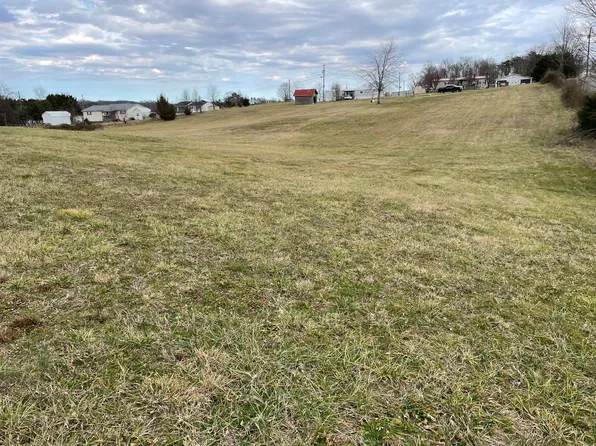2031 Walter Dr, Bulls Gap, TN 37711