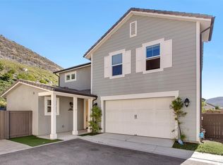 2690 Overlook Point Dr, Escondido, CA 92029