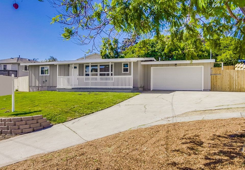 2nd image of 2573 Cypress Ave