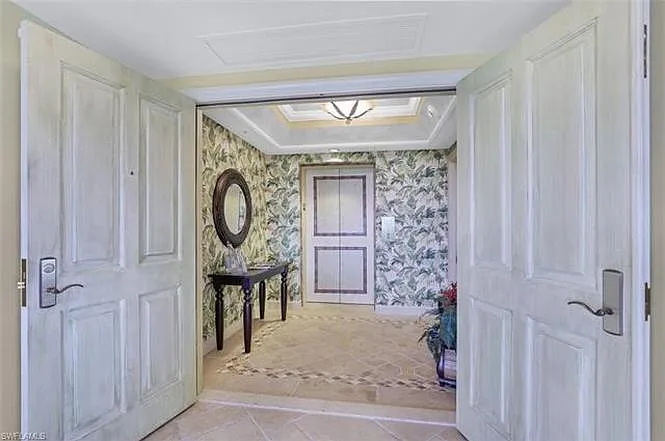 1060 Borghese Ln #1401 — Photo 31