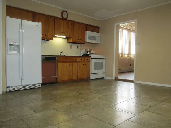 6 Corbin Ave, Jersey City, NJ 07306