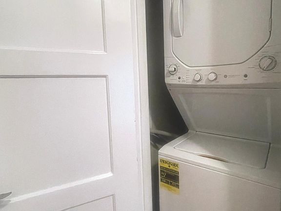 3rd image of 1700 Broadway APT 201