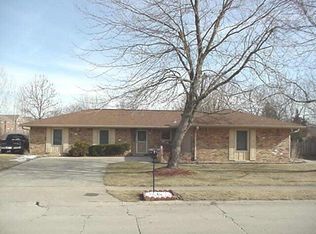 9661 Gemini Dr, Indianapolis, IN