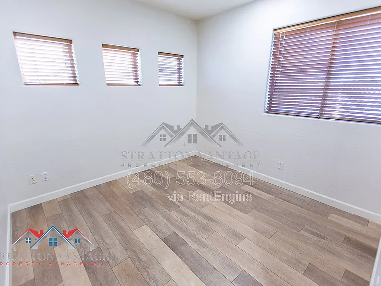 14616 W Windward Ave — Photo 33