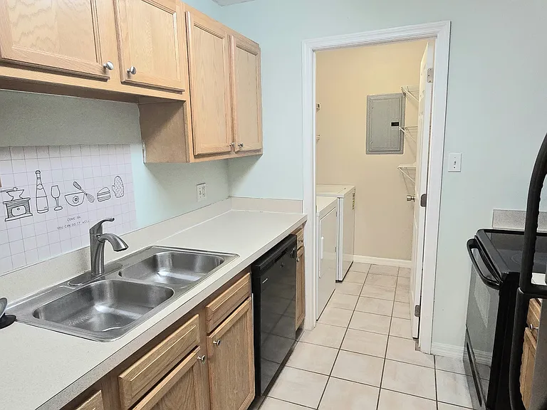 13373 Arbor Pointe Cir #202 — Photo 5