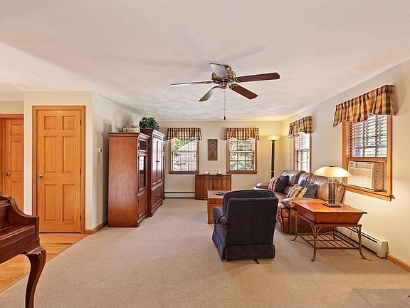 2nd image of 44 Cogswell Ave