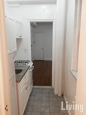 Rented by Living New York | media 12