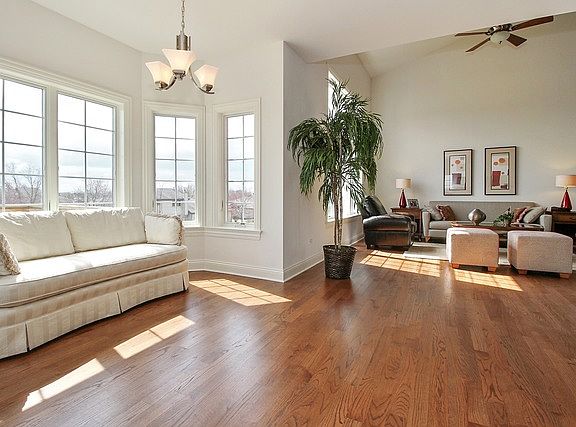 2nd image of 9429 Maria Ln