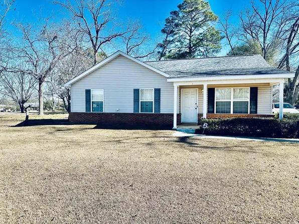 969 Hinton Waters Ave, Midland City, AL 36350